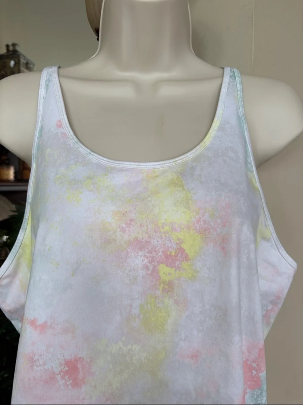 Brand New CALIA Flow Overlap Mesh Strappy Workout Tank Top in Lemon Ice Tie Dye